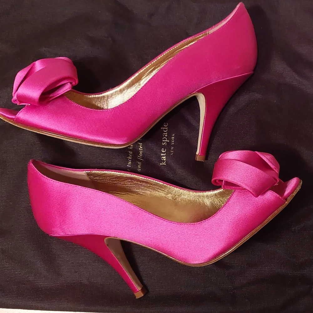 Kate Spade Clarice Pink Satin Bow Open Toe Stiletto Pumps, size 5.5B - Picture 4 of 7